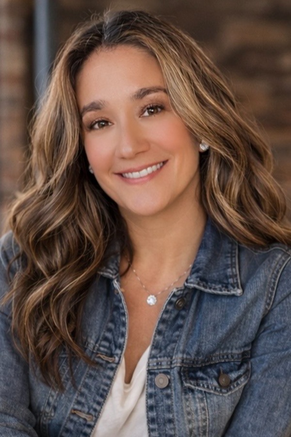 Cruise Brothers Travel Agent Kelly Hagemann